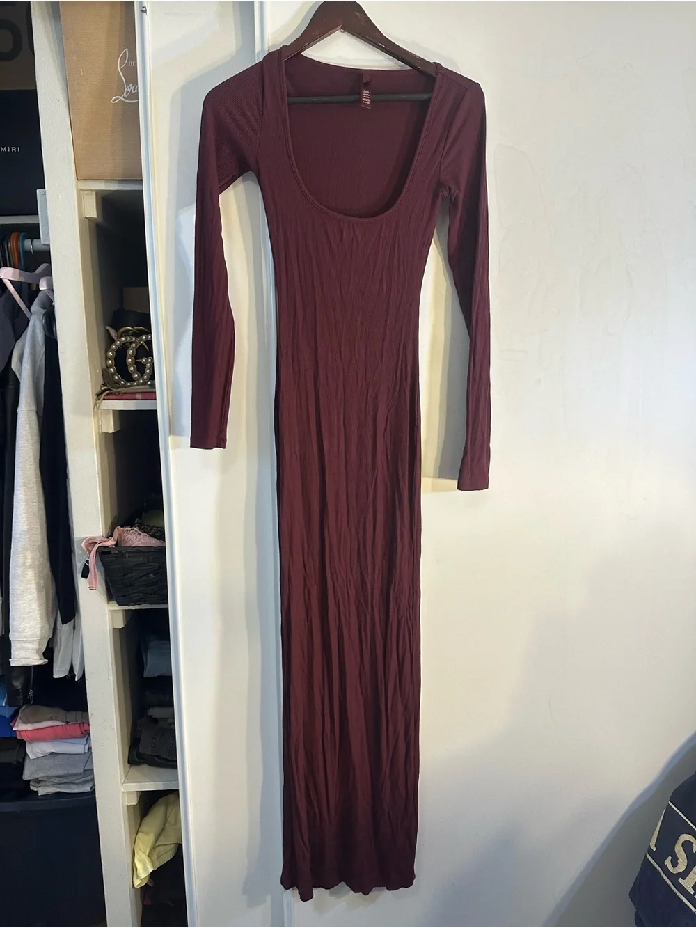 red chiffon maxi dress Goddiva Plus Wrap Back With Front Slit Product Type:Dressers Croatia emblem Shiny V Neck Black “Introducing the ‘Summer Stunner’
